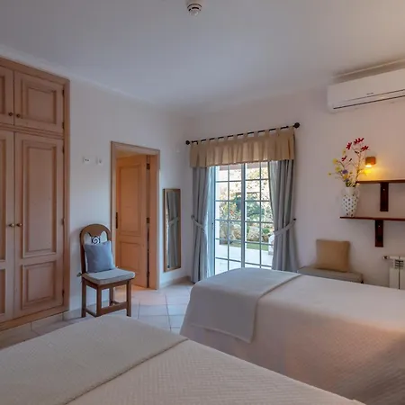 住宿加早餐酒店 Al Meida 3*