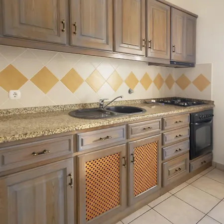 Al Meida 3* 阿尔布费拉