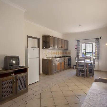 Al Meida 3* Албуфейра