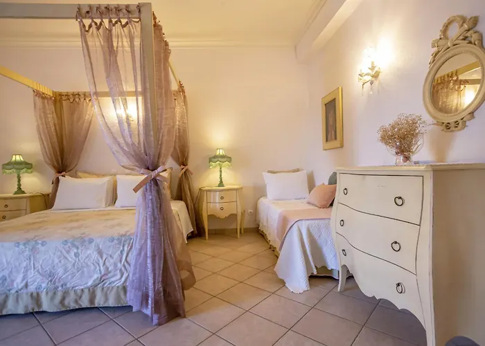 Alojamento de Acomodação e Pequeno-almoço Al Meida 3*