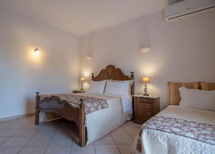 Alojamento de Acomodação e Pequeno-almoço Al Meida Albufeira