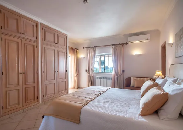 Alojamento de Acomodação e Pequeno-almoço Al Meida