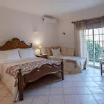 Al Meida Bed & Breakfast Albufeira