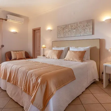 Al Meida Bed and Breakfast Αλμπουφέιρα
