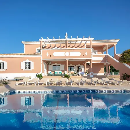 Bed and Breakfast Al Meida Αλμπουφέιρα
