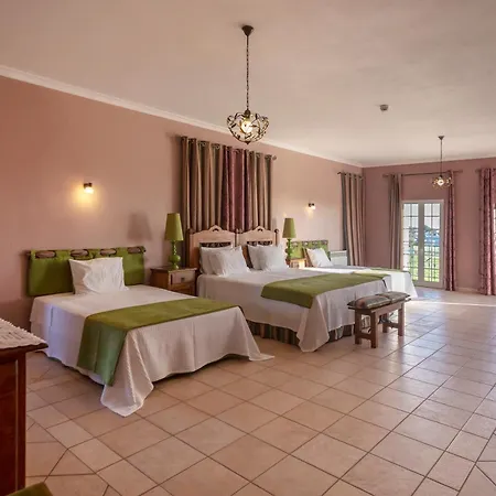 Al Meida Αλμπουφέιρα