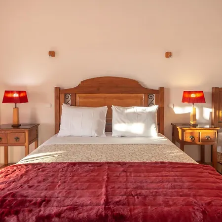 Al Meida Αλμπουφέιρα