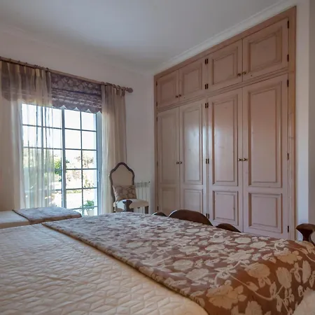 Al Meida Bed and Breakfast